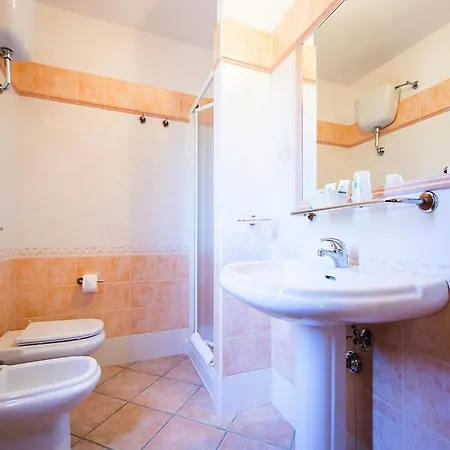 Apartment In Sos Alinos Cala Liberotto