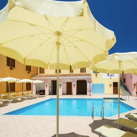 Apartment In Sos Alinos Cala Liberotto