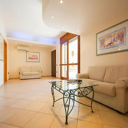 In Sos Alinos Apartment Cala Liberotto