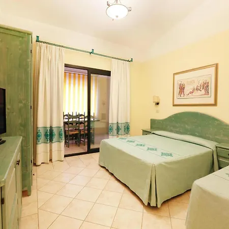 In Sos Alinos Apartment