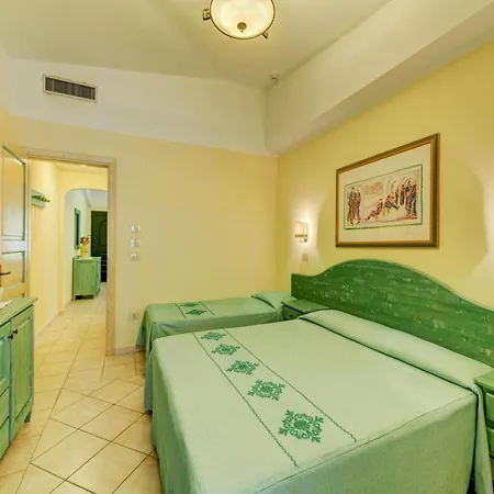 In Sos Alinos Apartamento Cala Liberotto